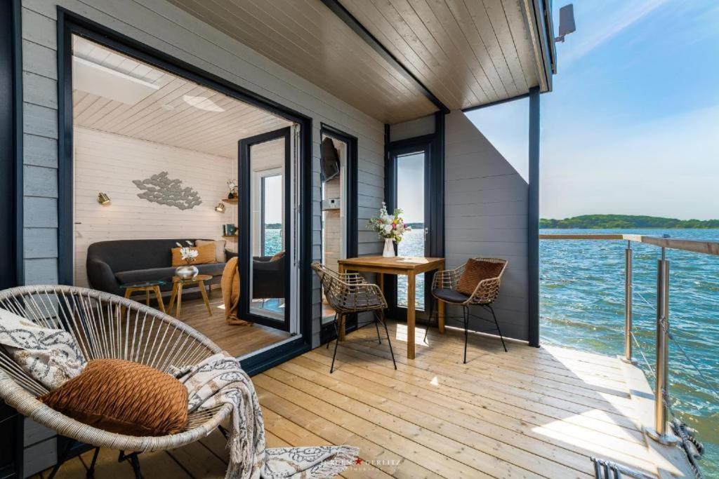 Hausboot Gluecksmomente Mit Dachterrasse In Schleswig Am Ostseefjord Schlei Exteriér fotografie