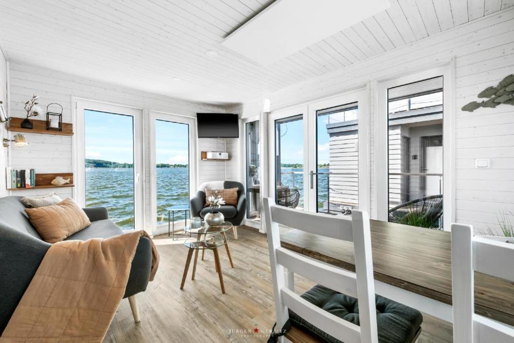 Hausboot Gluecksmomente Mit Dachterrasse In Schleswig Am Ostseefjord Schlei Exteriér fotografie