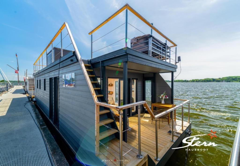 Hausboot Gluecksmomente Mit Dachterrasse In Schleswig Am Ostseefjord Schlei Exteriér fotografie